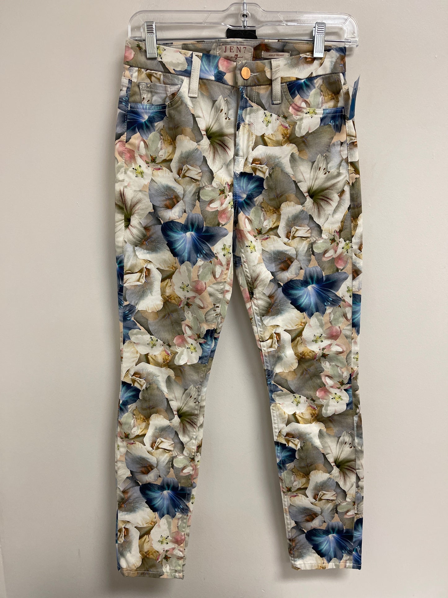 Jeans Designer By 7 For All Mankind In Floral Print, Size: 2