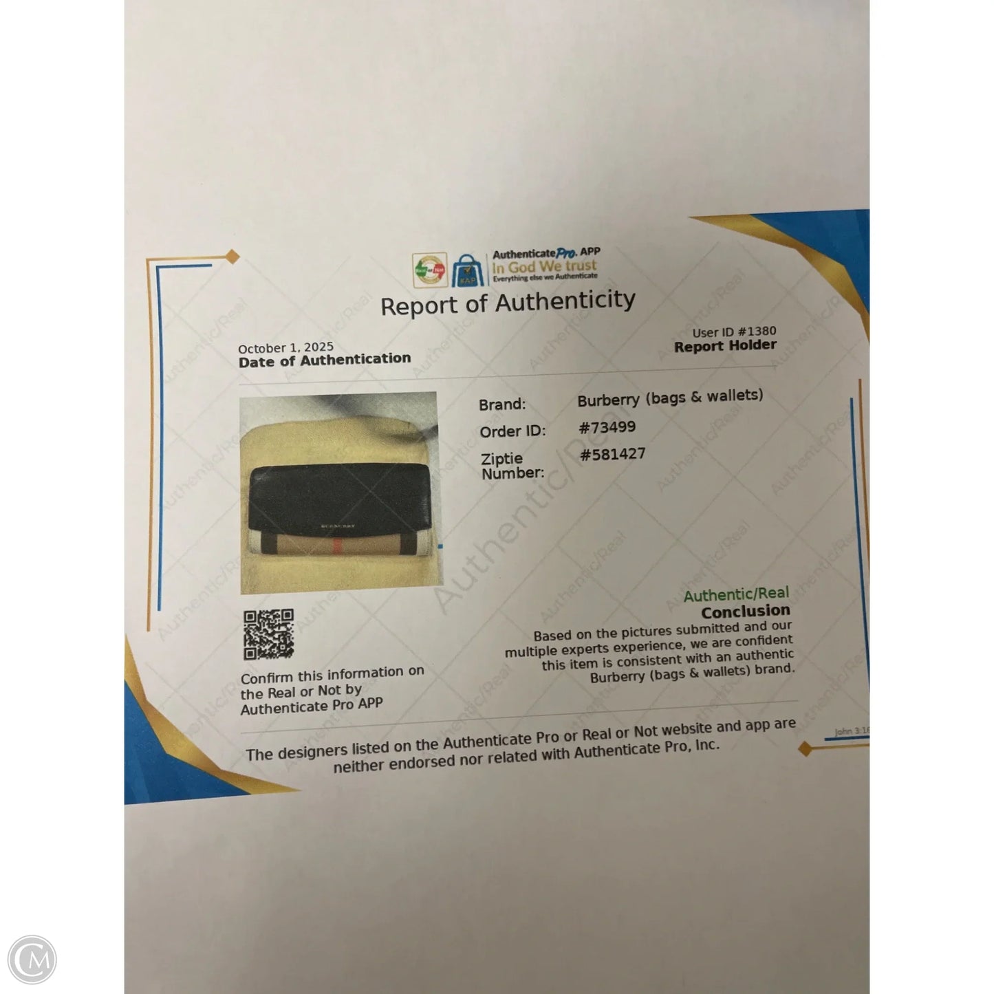 Wallet Luxury Designer By Burberry, Size: Medium