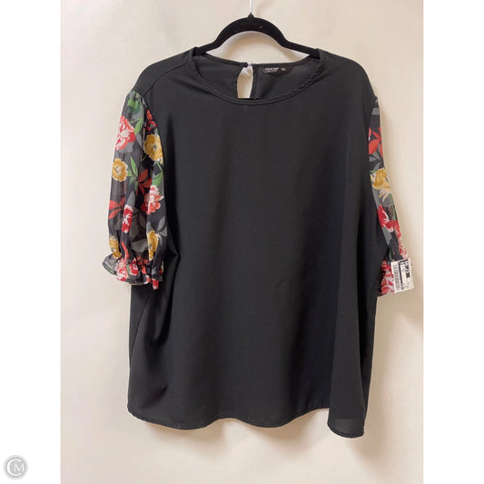 Top Short Sleeve By Shein In Black, Size: 3x