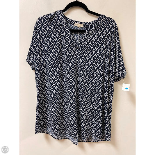 Top Short Sleeve By Clothes Mentor In Navy, Size: 2x