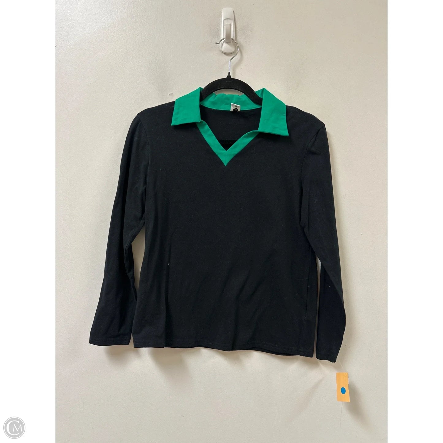 Top Long Sleeve By Clothes Mentor In Black & Green, Size: M