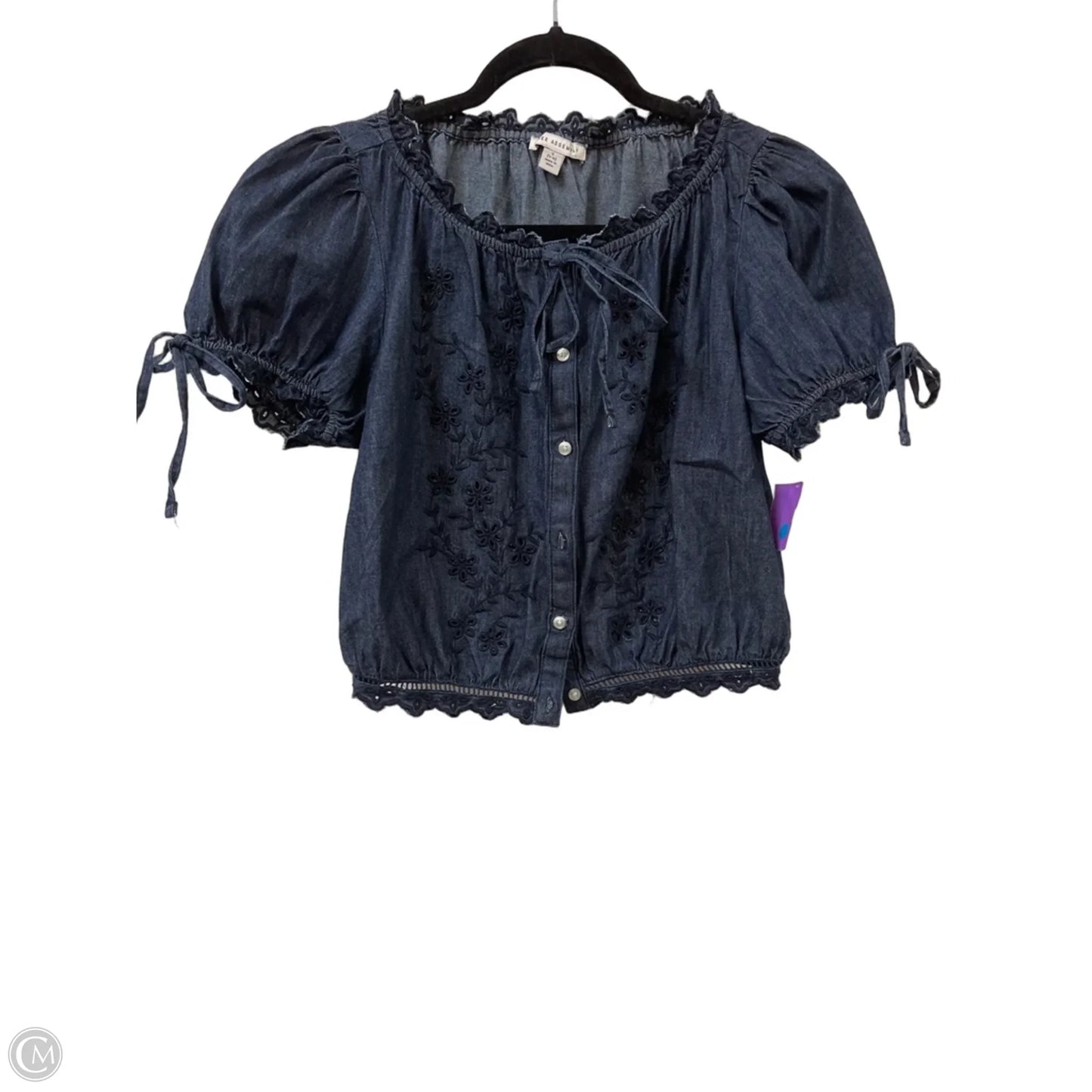Top Short Sleeve By Free Assembly In Blue Denim, Size: S