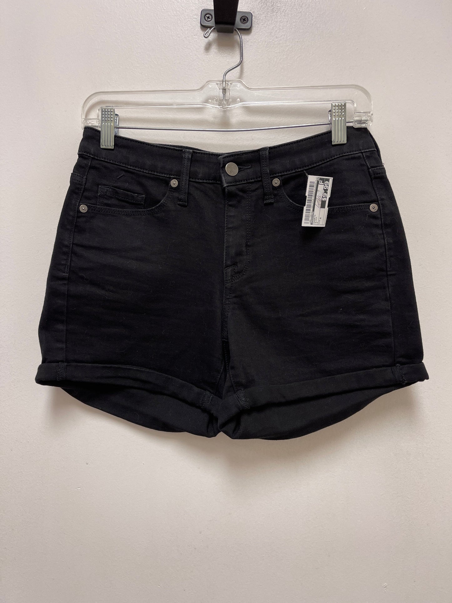 Black Shorts Mossimo, Size 4