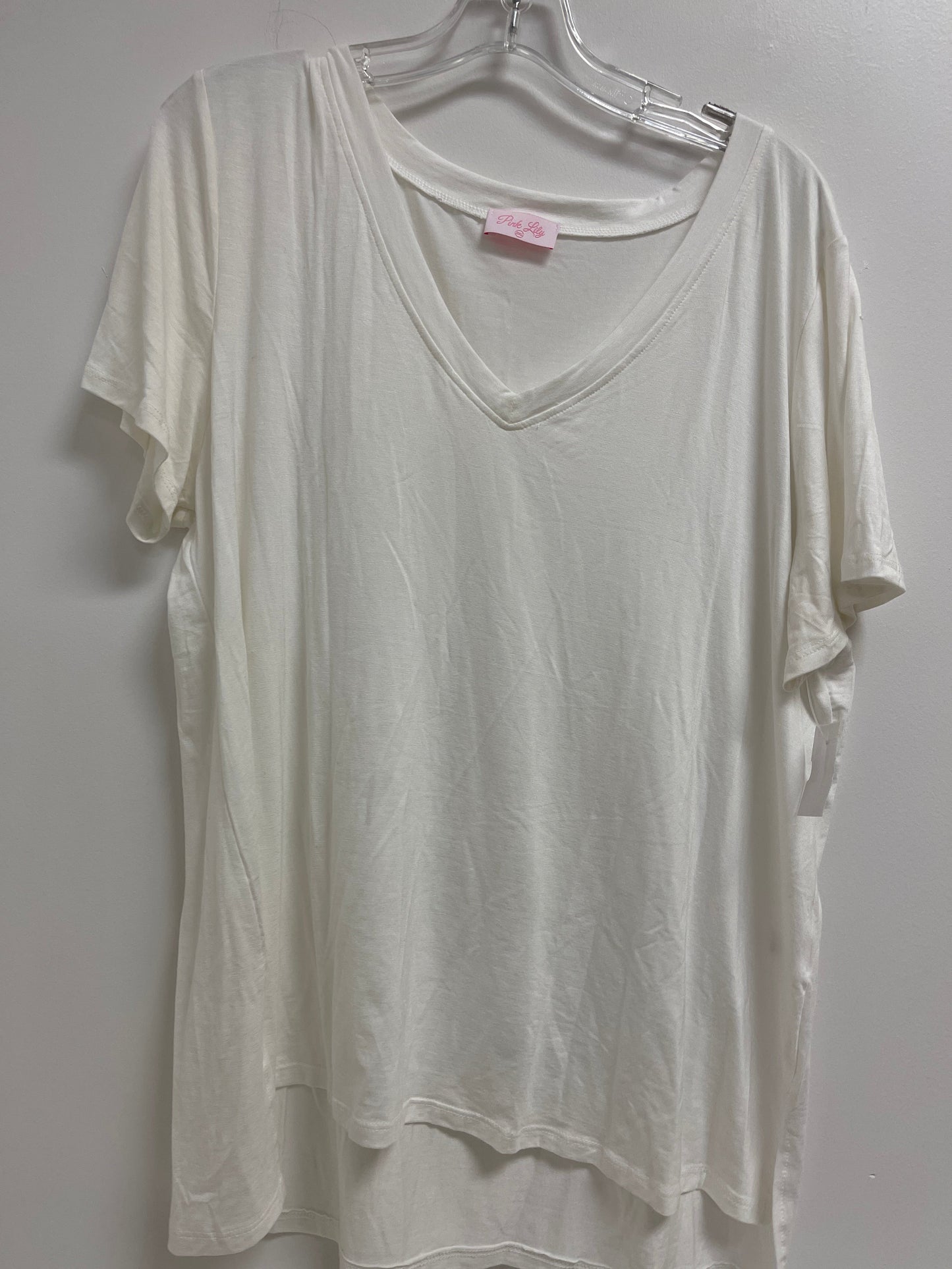 White Top Short Sleeve Pink Lily, Size 3x