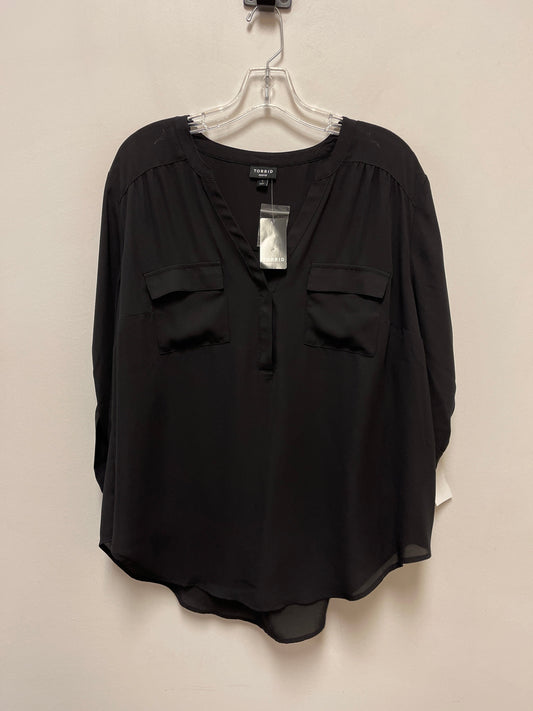 Top Long Sleeve By Torrid In Black, Size: 1x