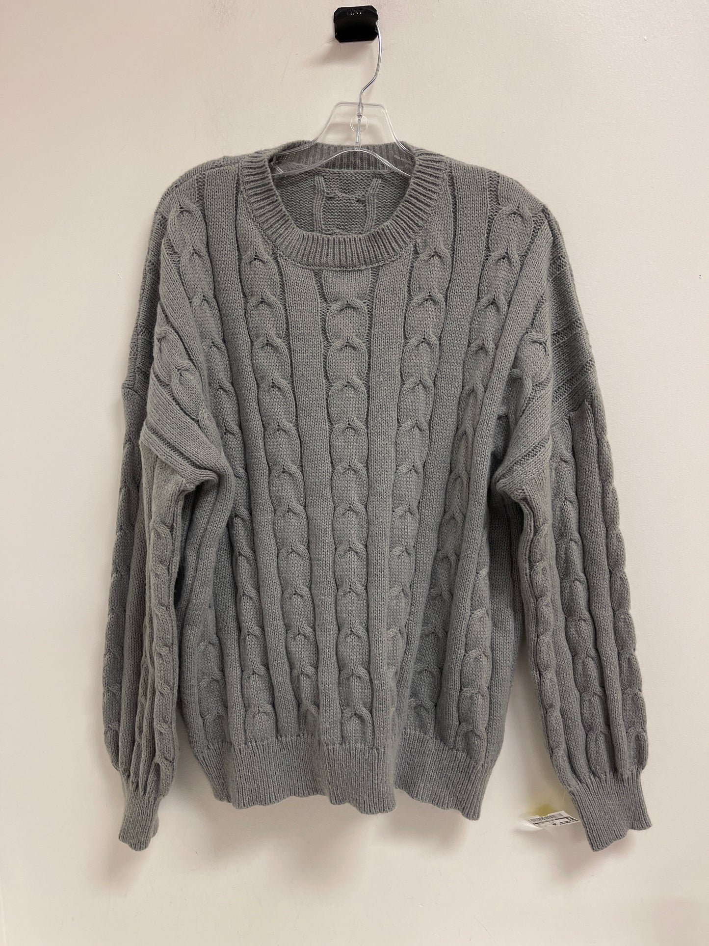 Sweater By Clothes Mentor In Grey, Size: 2x