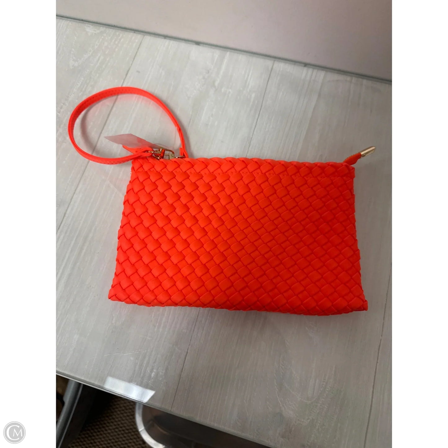 Wristlet By Clothes Mentor, Size: Medium