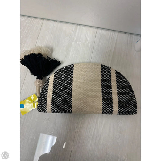 Clutch By Universal Standard, Size: Small