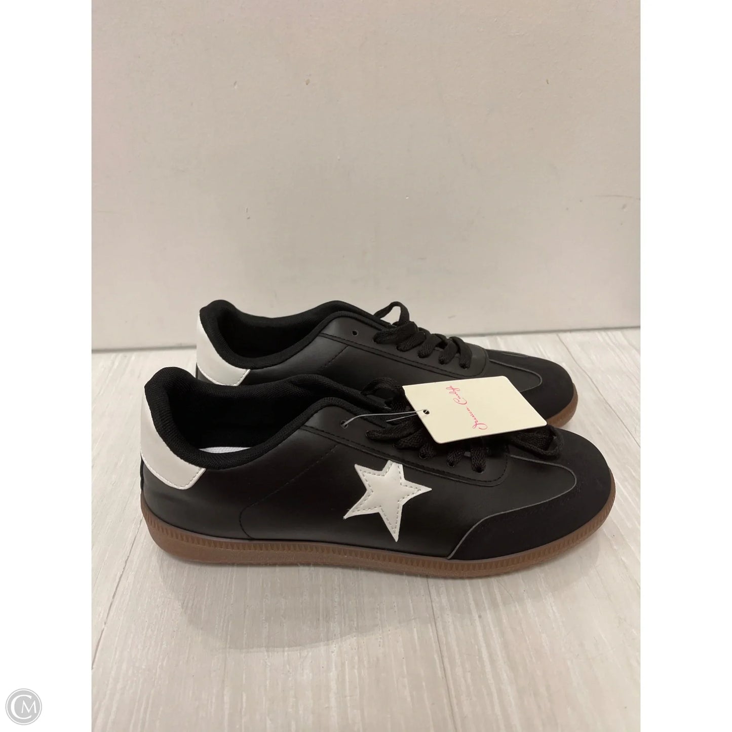 Shoes Sneakers By Clothes Mentor In Black, Size: 11