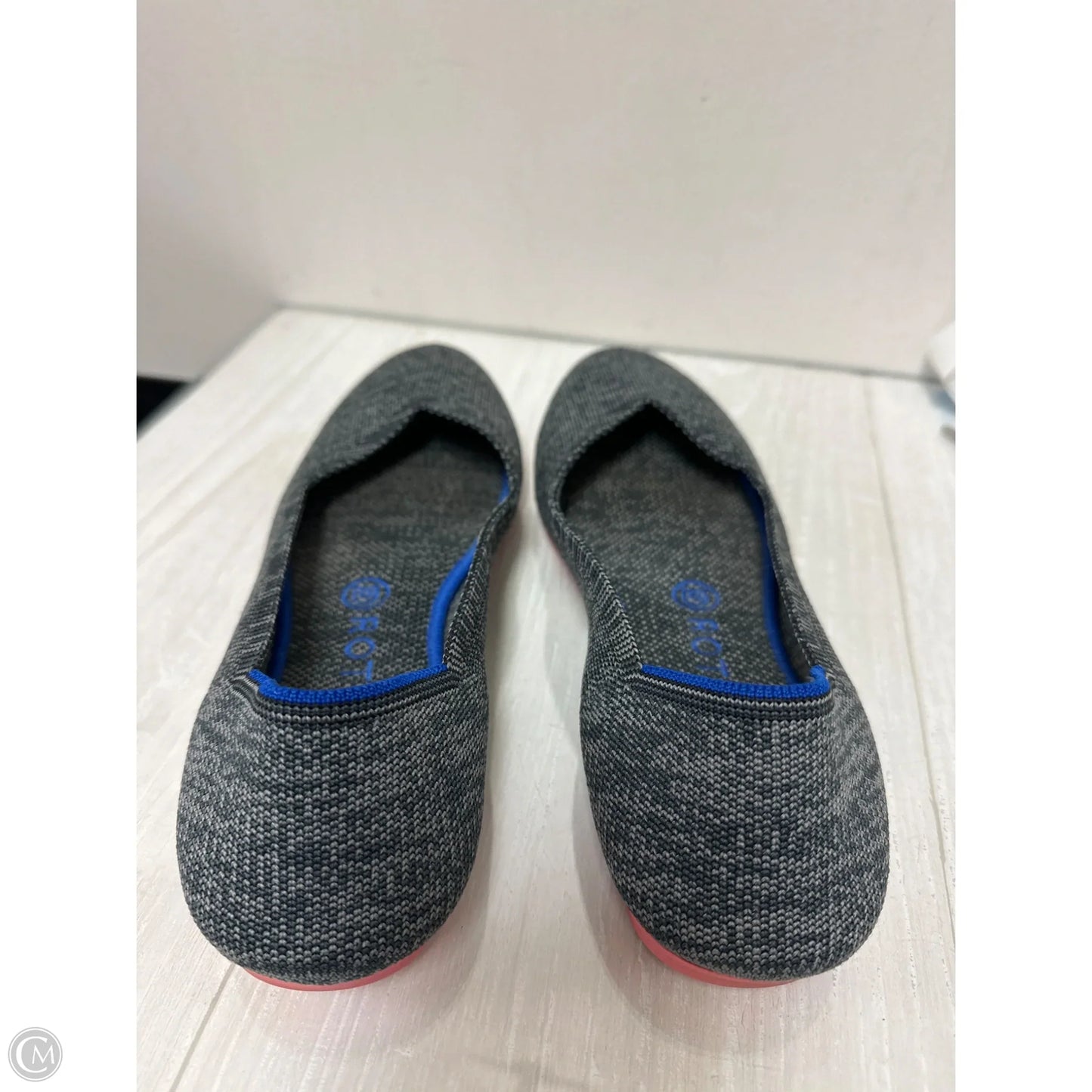 Shoes Flats By Rothys In Grey, Size: 9