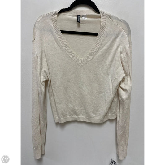 Sweater By Divided In Cream, Size: Xs
