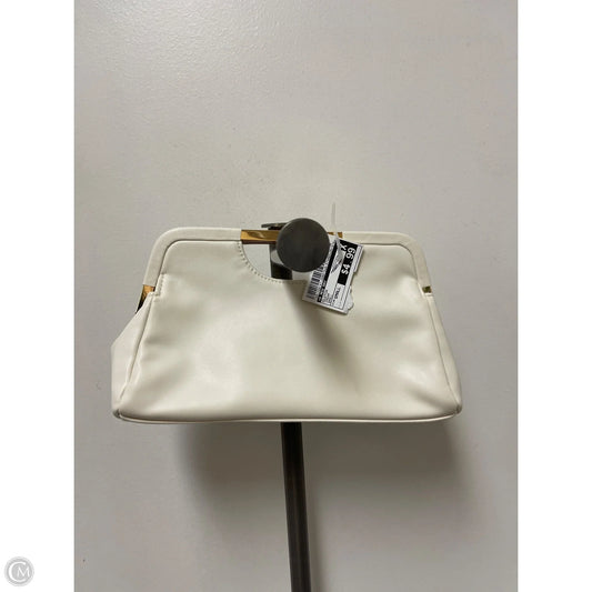 Clutch By A New Day, Size: Small