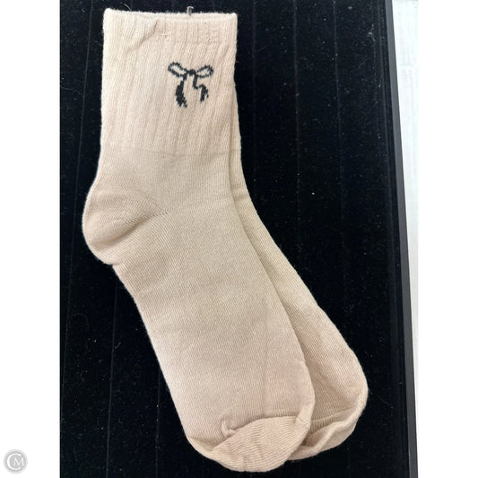 Socks By Clothes Mentor In Brown, Size: 0
