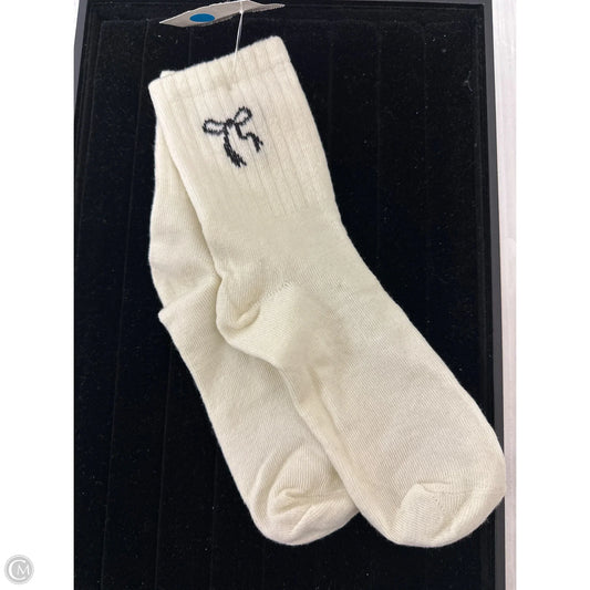 Socks By Clothes Mentor In Cream, Size: 0