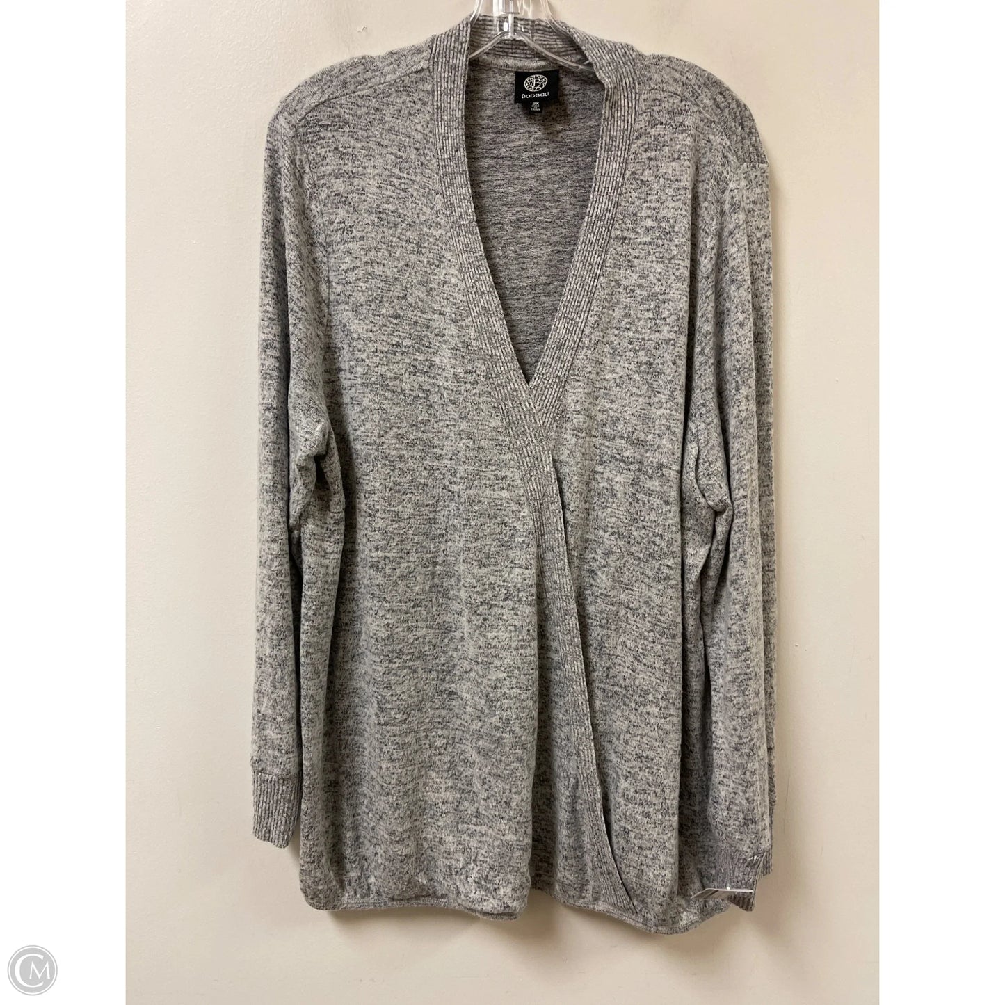 Top Long Sleeve By Bobeau In Grey, Size: 2x