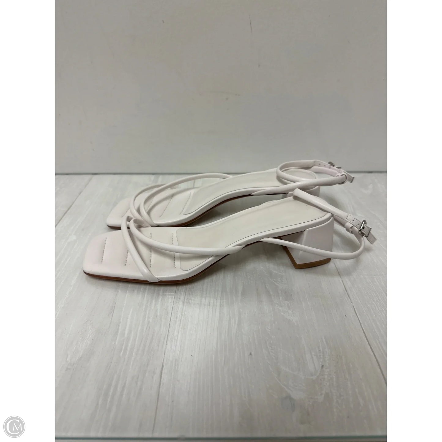Sandals Heels Block By Clothes Mentor In White, Size: 11.5