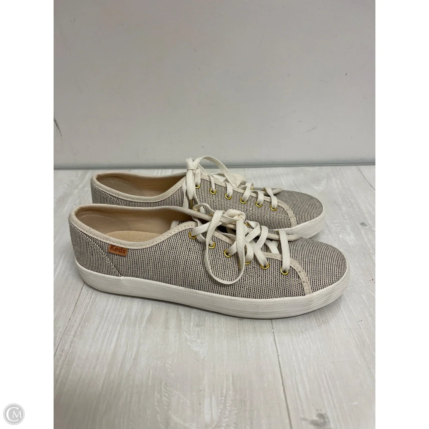 Shoes Sneakers By Keds In Grey, Size: 7