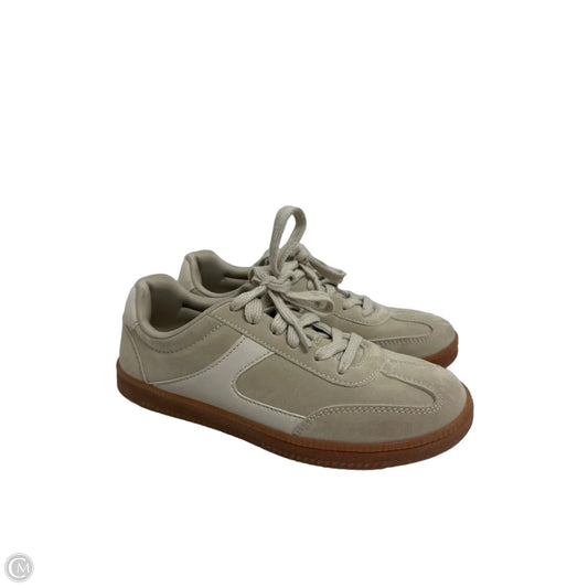 Shoes Sneakers By No Boundaries In Grey, Size: 7