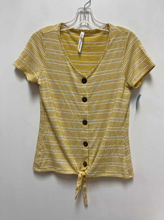 Top Short Sleeve By Ny Collection In Yellow, Size: M