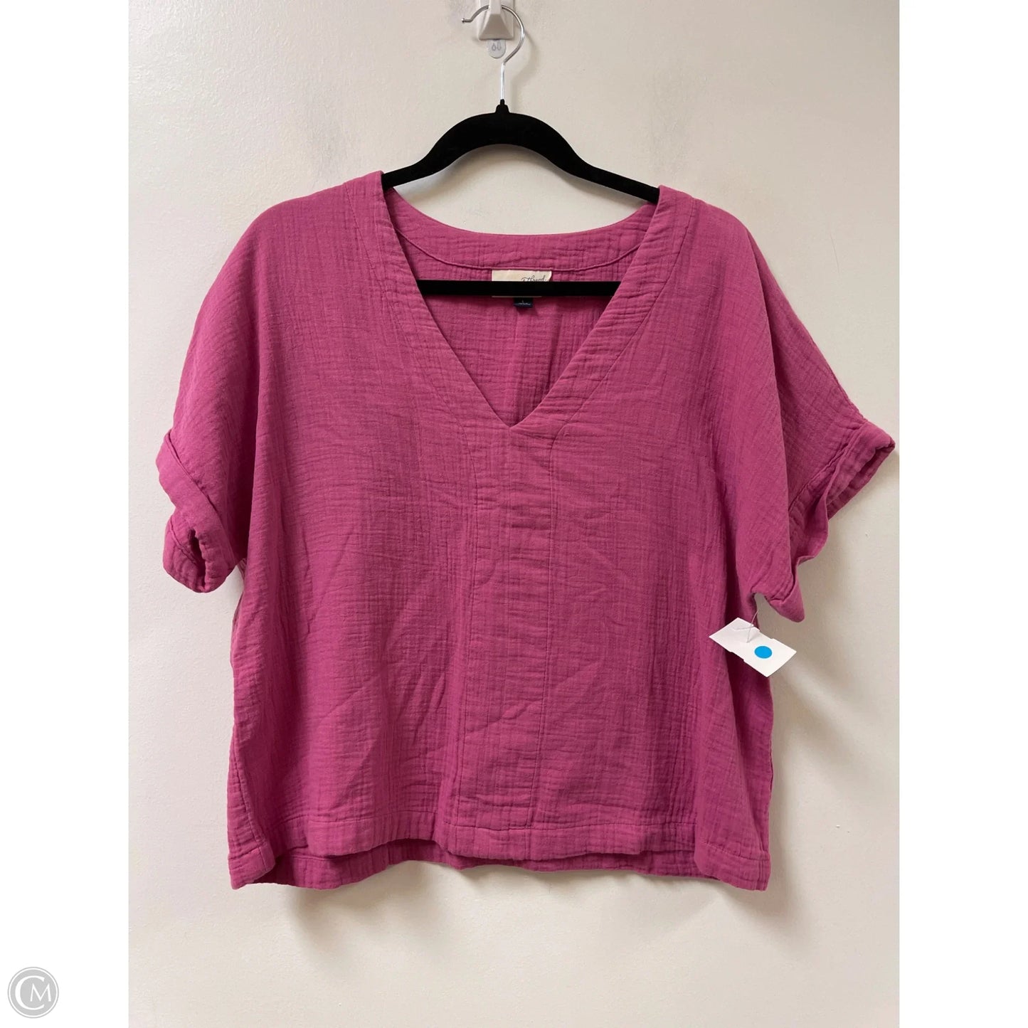 Top Short Sleeve By Universal Thread In Pink, Size: L