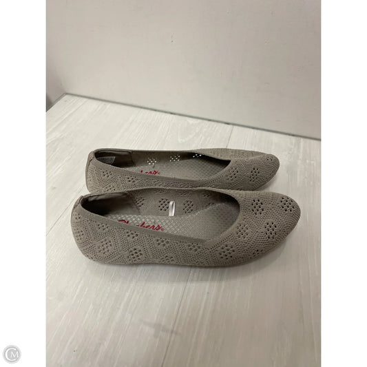 Shoes Flats By Skechers In Tan, Size: 6.5