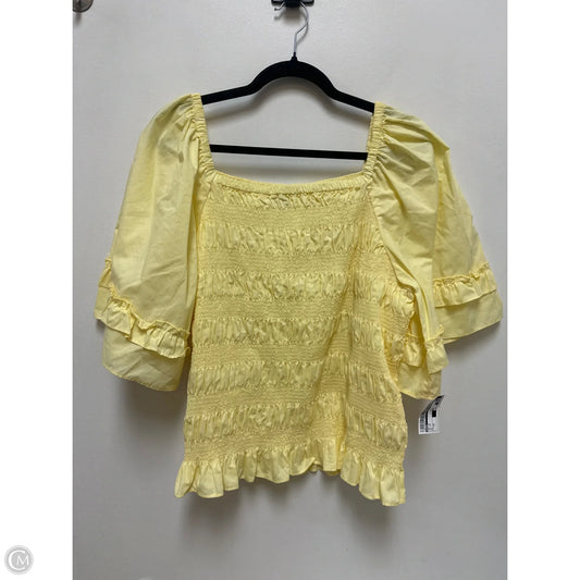Top Short Sleeve By Cato In Yellow, Size: 2x