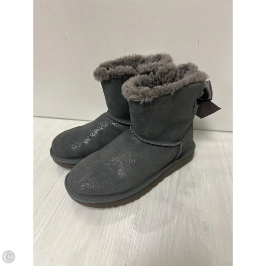 Boots Designer By Ugg In Grey, Size: 8