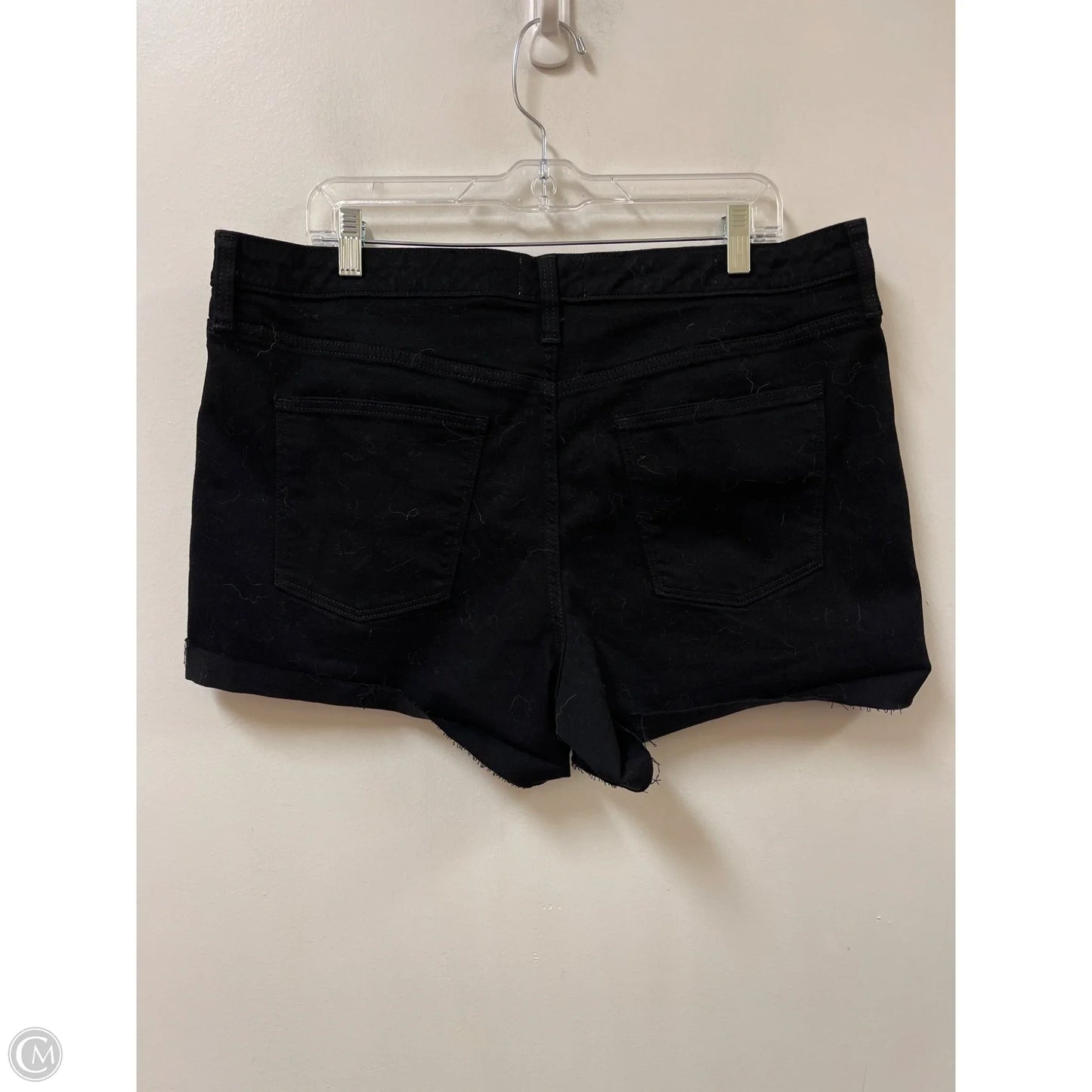 Shorts By Universal Thread In Black, Size: 16