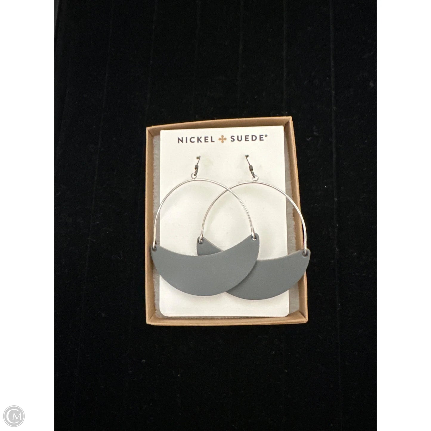 Earrings Dangle/drop By Nickel & Suede