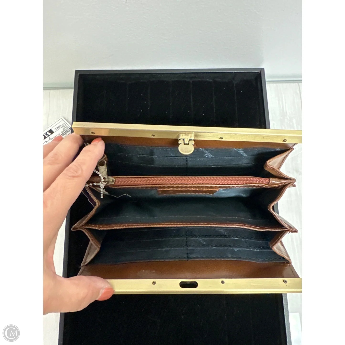 Wallet Leather By Clothes Mentor, Size: Large