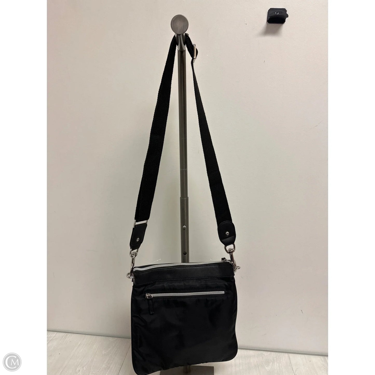Crossbody By Clothes Mentor, Size: Medium