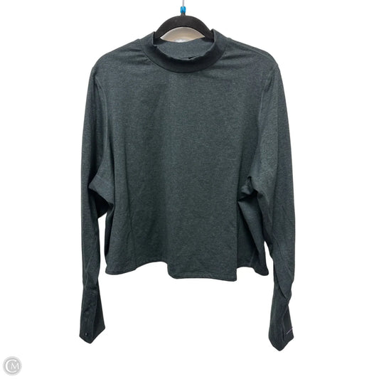 Athletic Top Long Sleeve Crewneck By Old Navy In Grey, Size: 3x