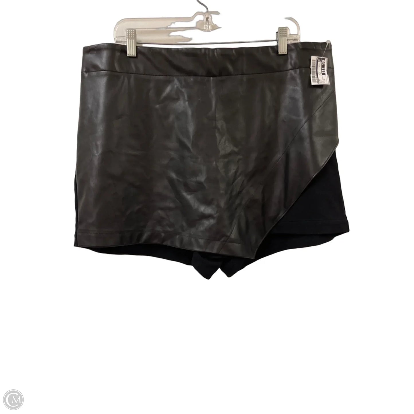 Skort By Torrid In Black, Size: 20