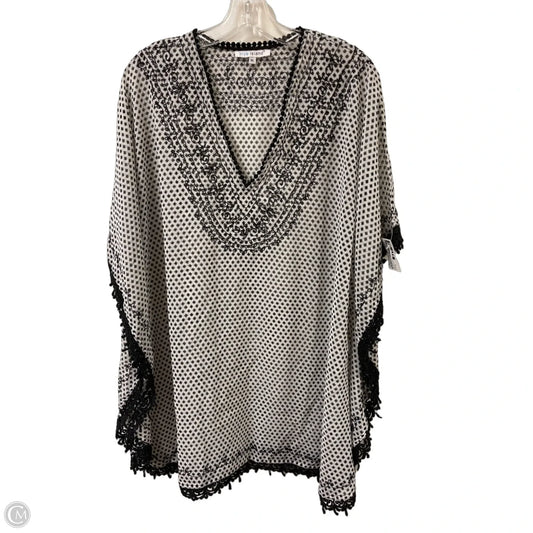 Swimwear Cover-up By Blue Island In Black & White, Size: Xl