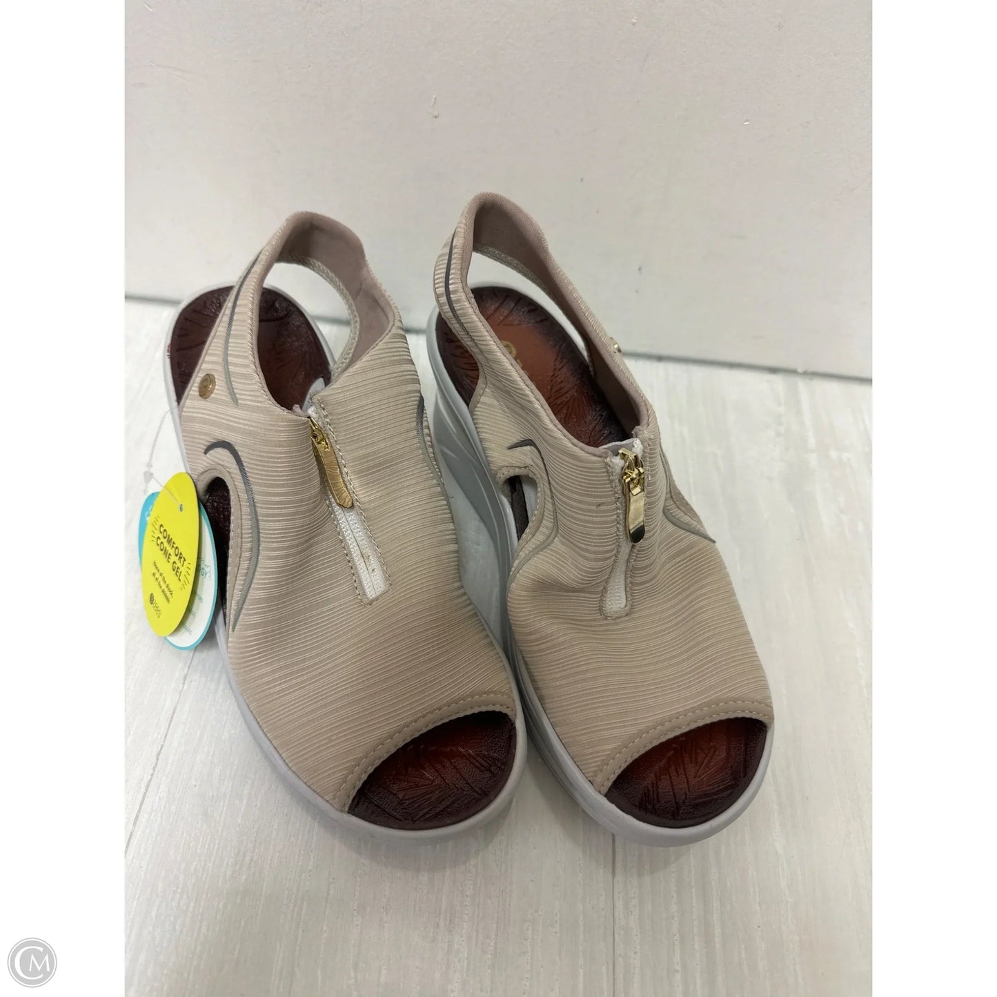 Shoes Heels Wedge By Bzees In Cream, Size: 7.5