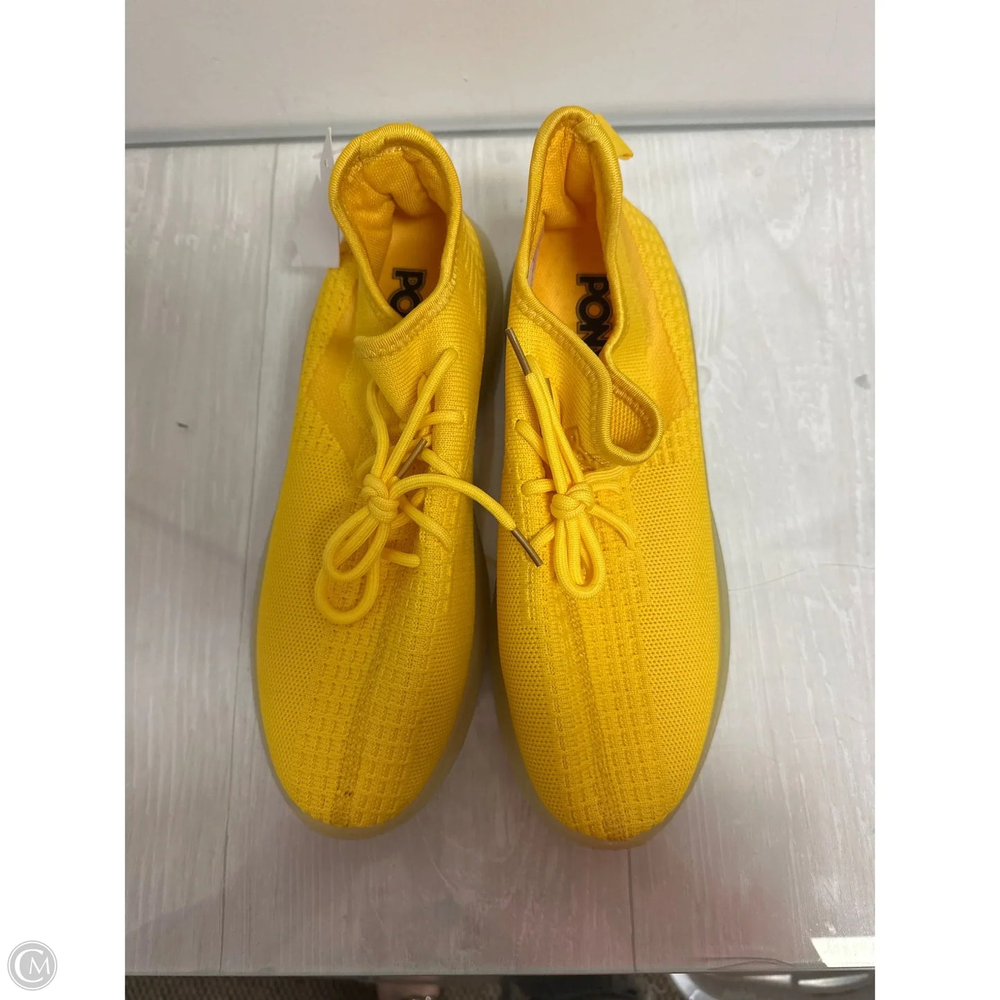 Shoes Athletic By Clothes Mentor In Yellow, Size: 10