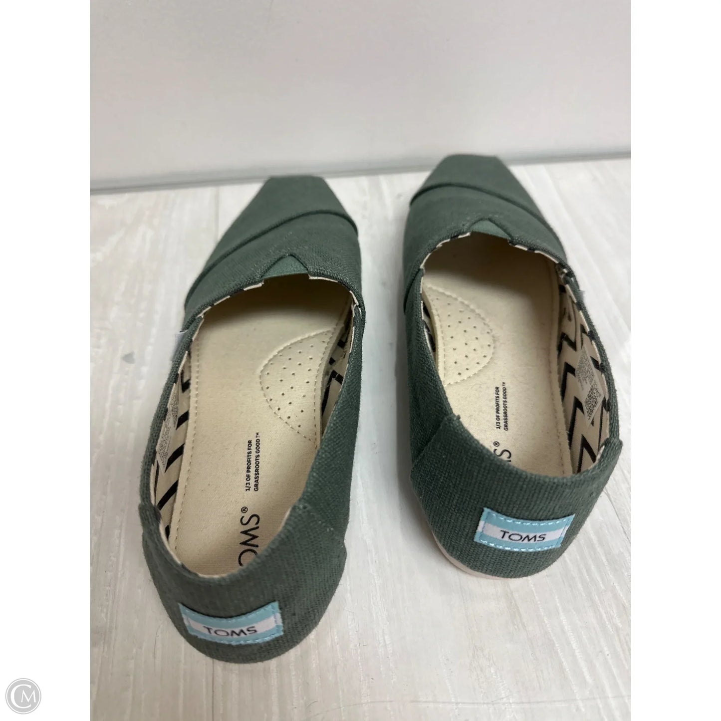 Shoes Flats By Toms In Green, Size: 7.5