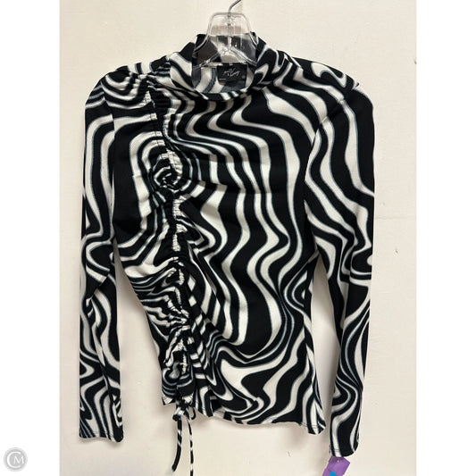 Top Long Sleeve By Milk & Honey In Black & White, Size: M