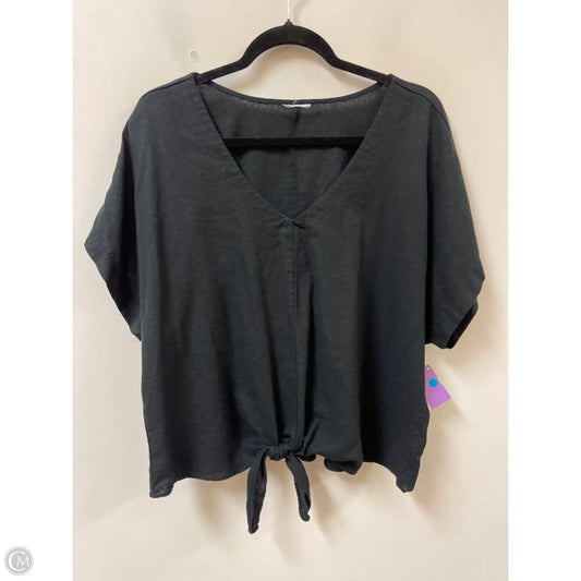 Top Short Sleeve By Clothes Mentor In Black, Size: M