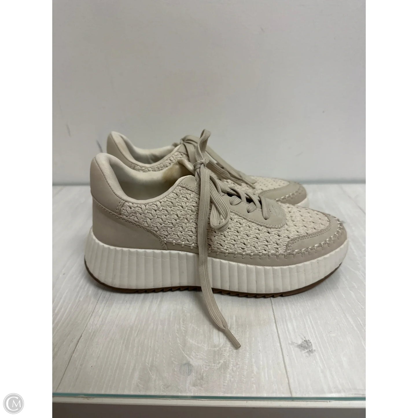 Shoes Athletic By Dolce Vita In Cream, Size: 9