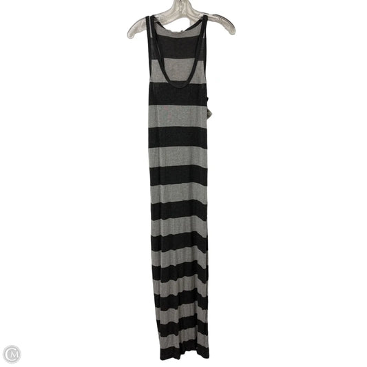Dress Casual Maxi By Clothes Mentor In Grey, Size: M