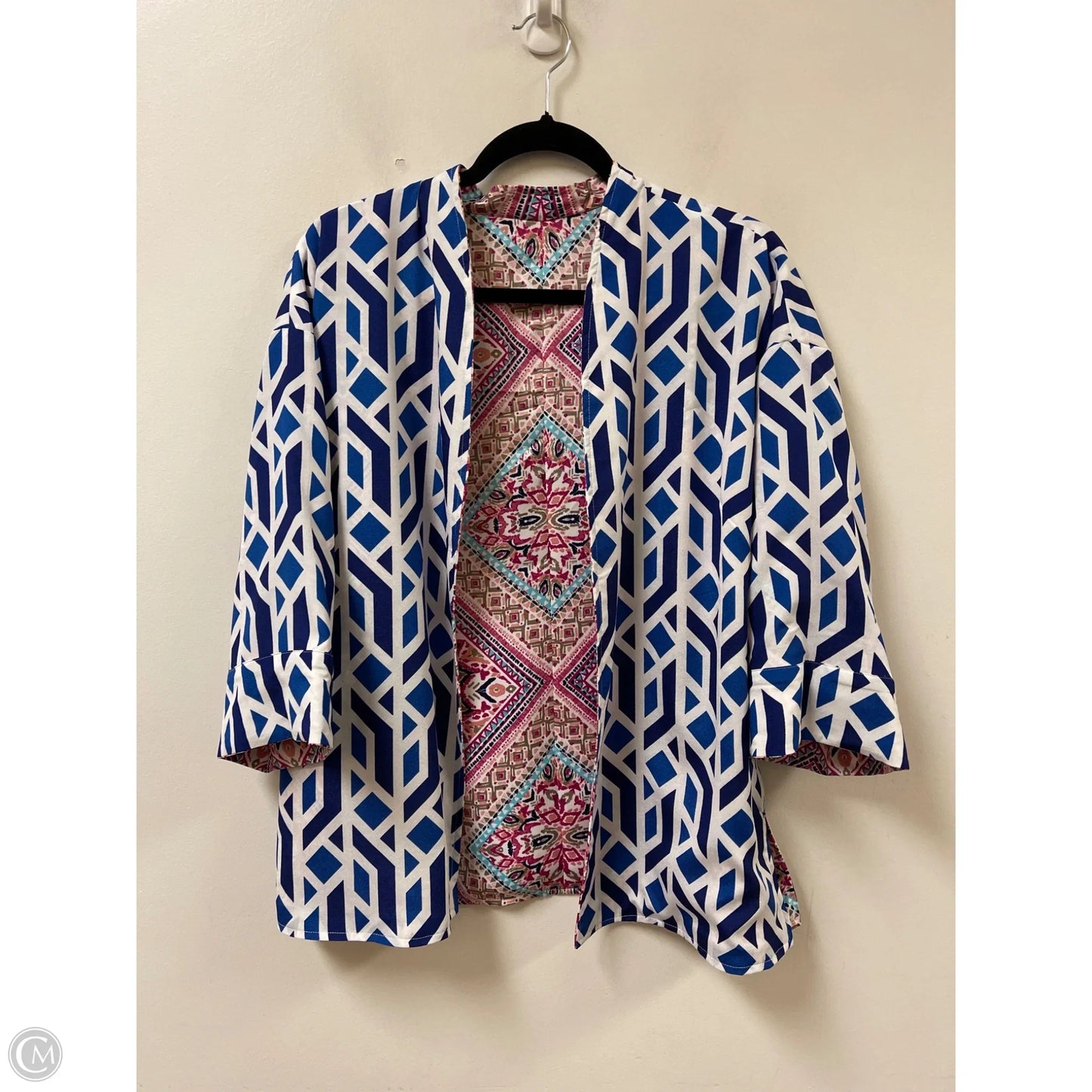 Kimono By Clothes Mentor In Blue & White, Size: L