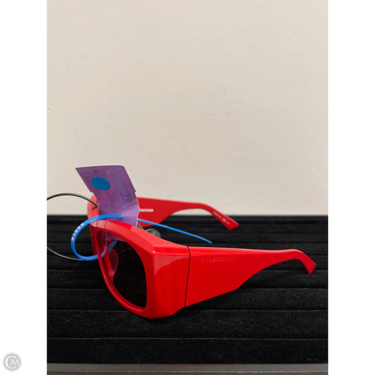 Sunglasses Luxury Designer By Balenciaga, Size:
