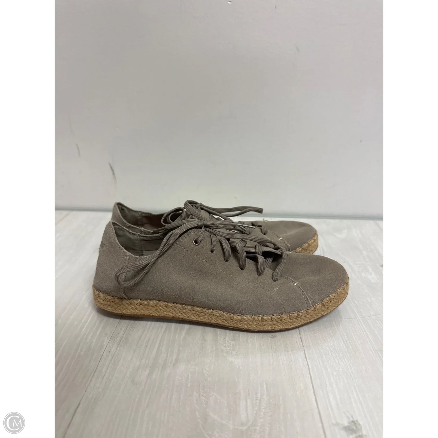 Shoes Sneakers By Toms In Taupe, Size: 8
