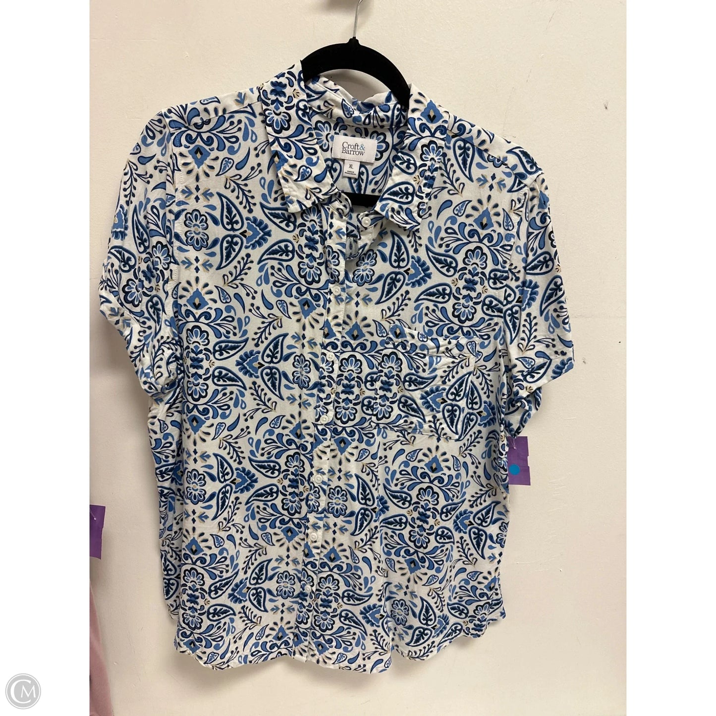 Blouse Short Sleeve By Croft And Barrow In Blue & Cream, Size: Xl