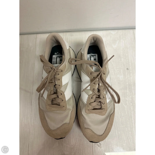 Shoes Sneakers By New Balance In Cream, Size: 8