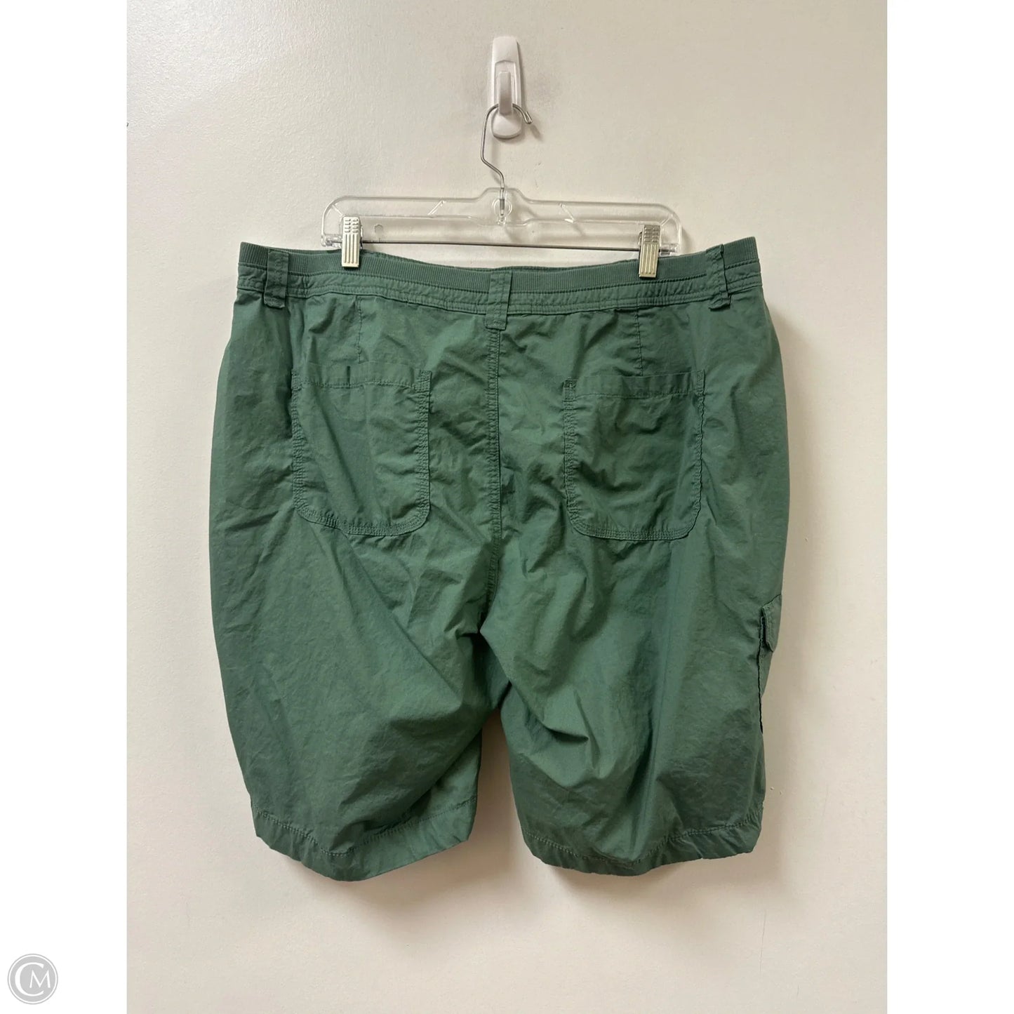 Shorts By St Johns Bay In Green, Size: 20