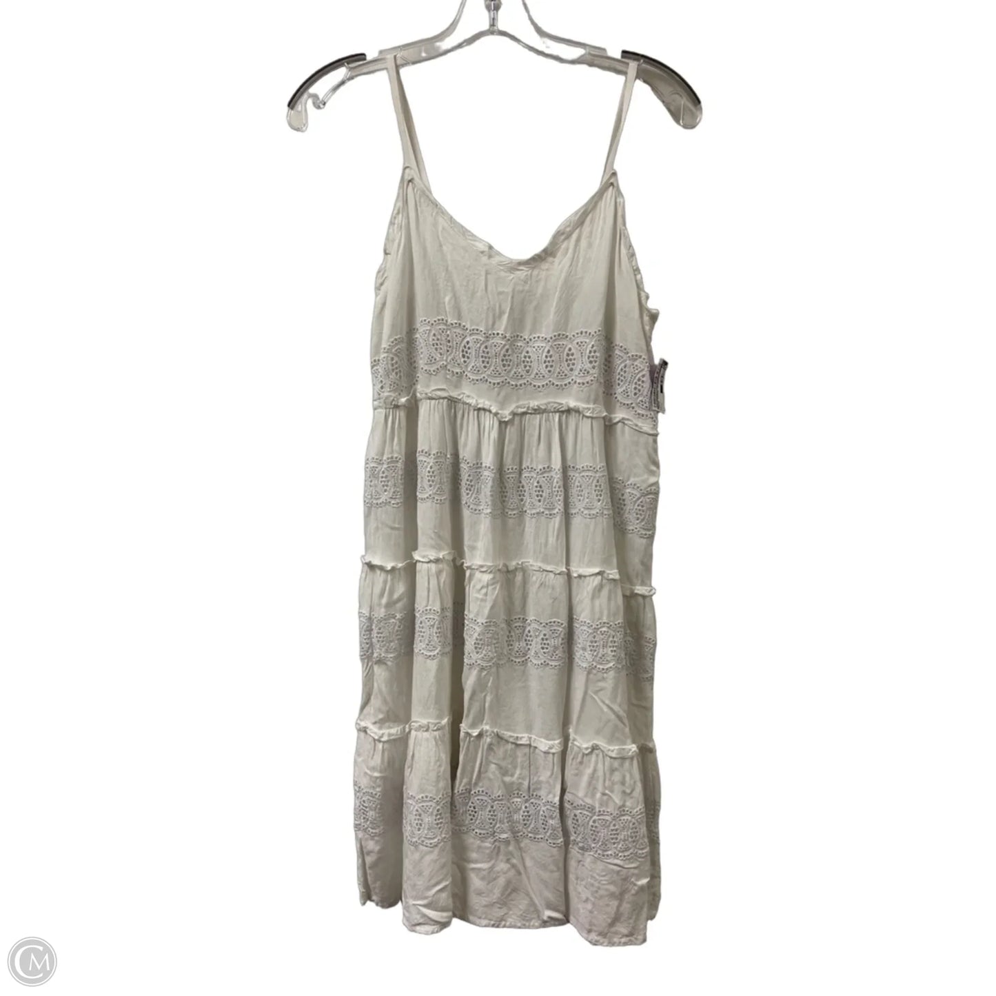 Dress Casual Short By Jessica Simpson In White, Size: L