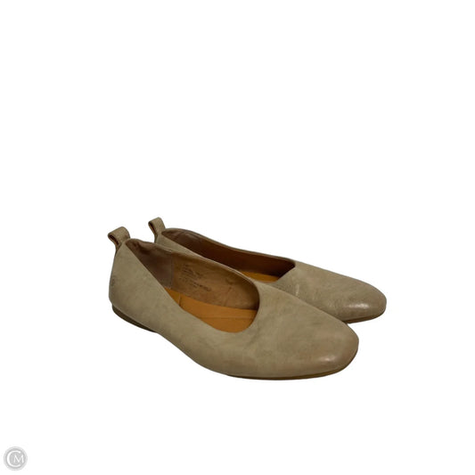 Shoes Flats By Born In Cream, Size: 8.5