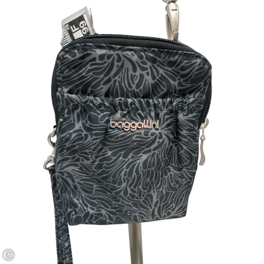 Crossbody By Baggallini, Size: Small